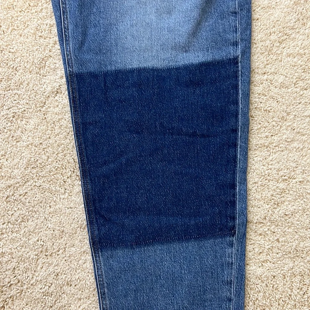 NWT FOREVER21 High-Rise Relaxed Fit Jean - Picture 7 of 16